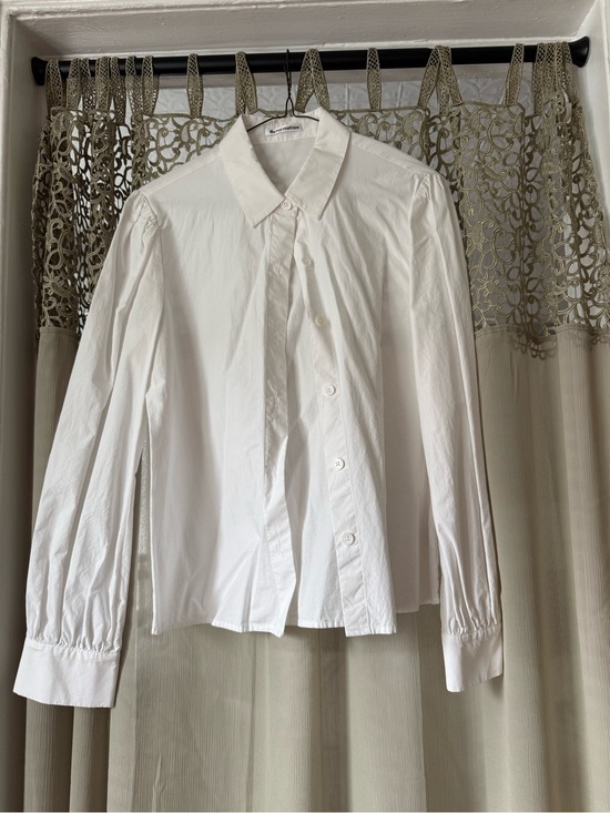 Reformation Tops - Reformation White 100% Cotton Button Down Shirt